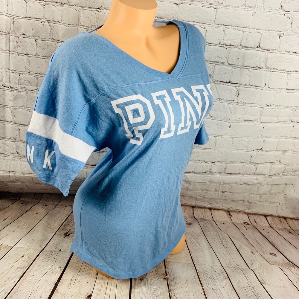 VS PINK Signature Logo Short Sleeve Tee Shirt - Picture 2 of 7
